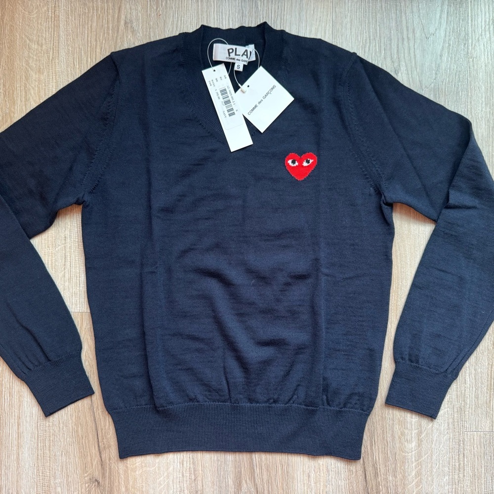 NWT Comme des Garçons PLAY Black Crewneck Sweater with Red Heart Patch